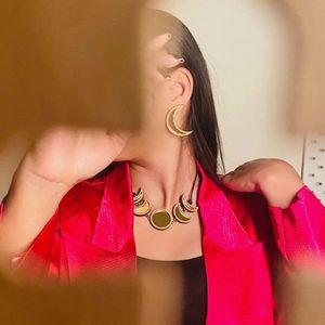 Versatile Neck Piece