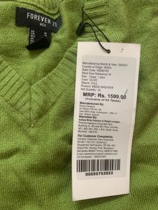 Forever 21 Men Vnech Green Sweater - M
