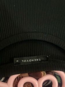 Black Long Sleeve Top