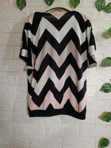 Stylish Chevron Print Top