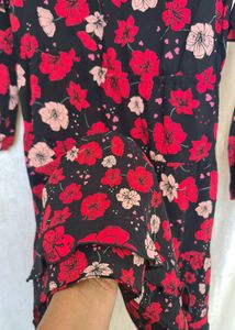 Branded Midi Dress With Tag 🇩🇪