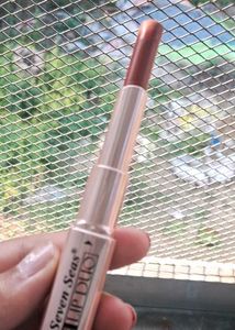 Nude Liq+matte duo lipstick