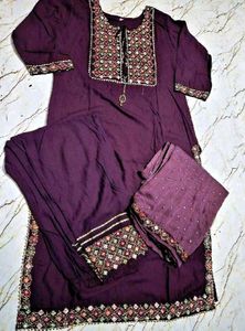 ELEGANT PURPLE KURTHA SET