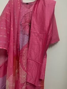 Pink Floral Embroidered Salwar Kameez