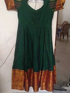 Elegant Striped Saree