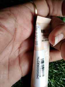 Nudestix Hydra-Peptide Lip Butter