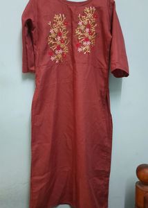 Beautiful Kurti of Maroon Shade Colour