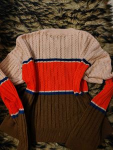 cropped oversized sweater.