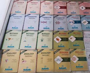 AAKASH MODULES. CLASS 11 & 12. NEET. MEDICAL. PCM