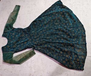 Today&#39;s Sell 🎉🎉🎉 Teal Embroidered Anarkali Suit