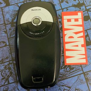 Vintage Nokia 6600
