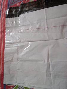 16 Coloured Sticky Shipping Labels And 1 Bags