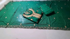 Emerald Green Embroidered Kurta Set