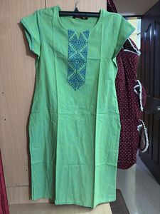 Green Embroidered kurta