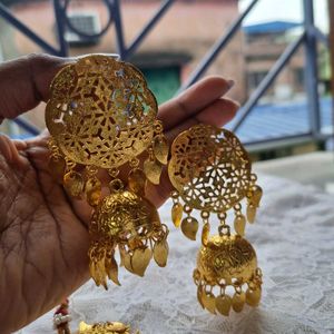 Zaveri Pearls Golden Choker Set Of 3