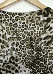 Trendy New Leopard Print Top For Women