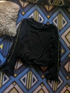 New Korean Black Top