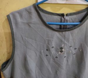 Sleeveless Grey Top
