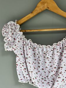 Floral Croptop