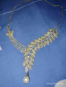 Neckless
