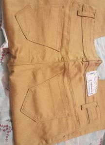 Golden Capri | Length 23 Inch