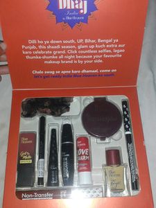 Blue Heaven Make Up Combo