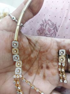 Elegant Ad stone Necklace &amp; Earring Set