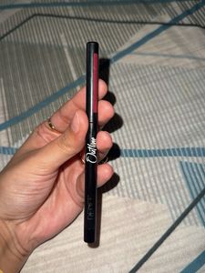 Renee Outline Lipliner