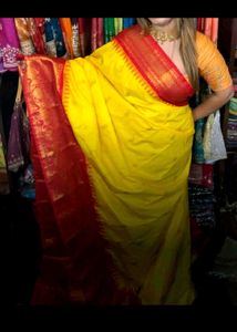 Yellow ❤️,red Gadwal saree