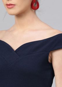 Women Solid Sheath dress