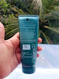 Dr. Batra&#39;s Skin Lightening Cream
