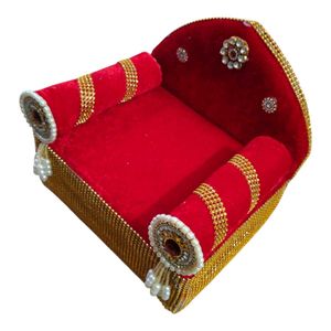 Laddu Gopal Singhasan