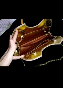 😍golden clutch 😍