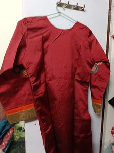 Embroidered Maroon Kurta