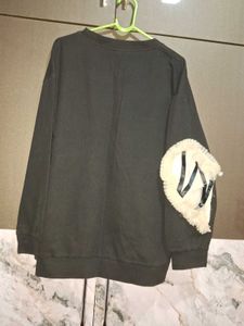 vogue Heart Patch Black Sweatshirt