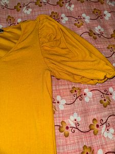 Roadster Yellow Top