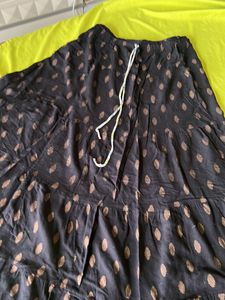 Beautiful Cotton Skirt Black