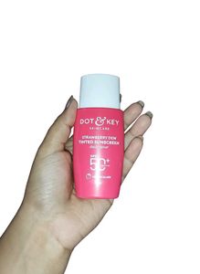 Dot &amp; Key Sunscreen