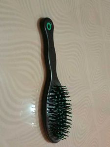 Attractive High Quality Black Hair Brush