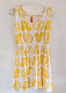 💛🤍Comfortable &amp; Breathable Top