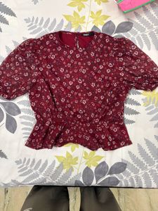 ONLY brand Top