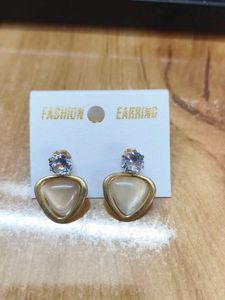 Trendy fashion 2 Pair Of Earings.