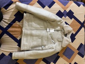 Zara Man&#39;s White Faux Shearling Jacket