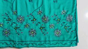 Stylish zari work saree