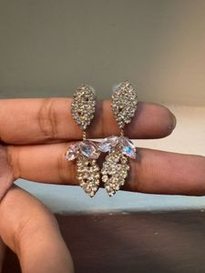 Sparkling Crystal Leaf Earrings