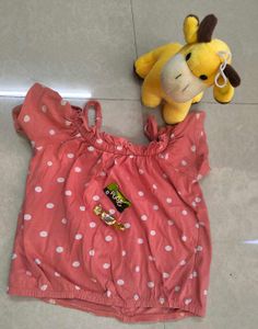 Girls Clothing Set With 2 Toffees