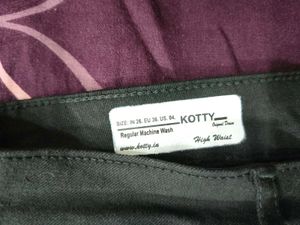 Black Cargo Pants Women