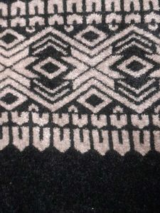 Patterned Black Pullover Sweater