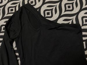 Asymmetrical Neck Solid Top
