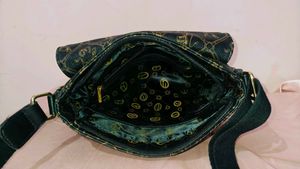 Vintage Patterned Shoulder Bag